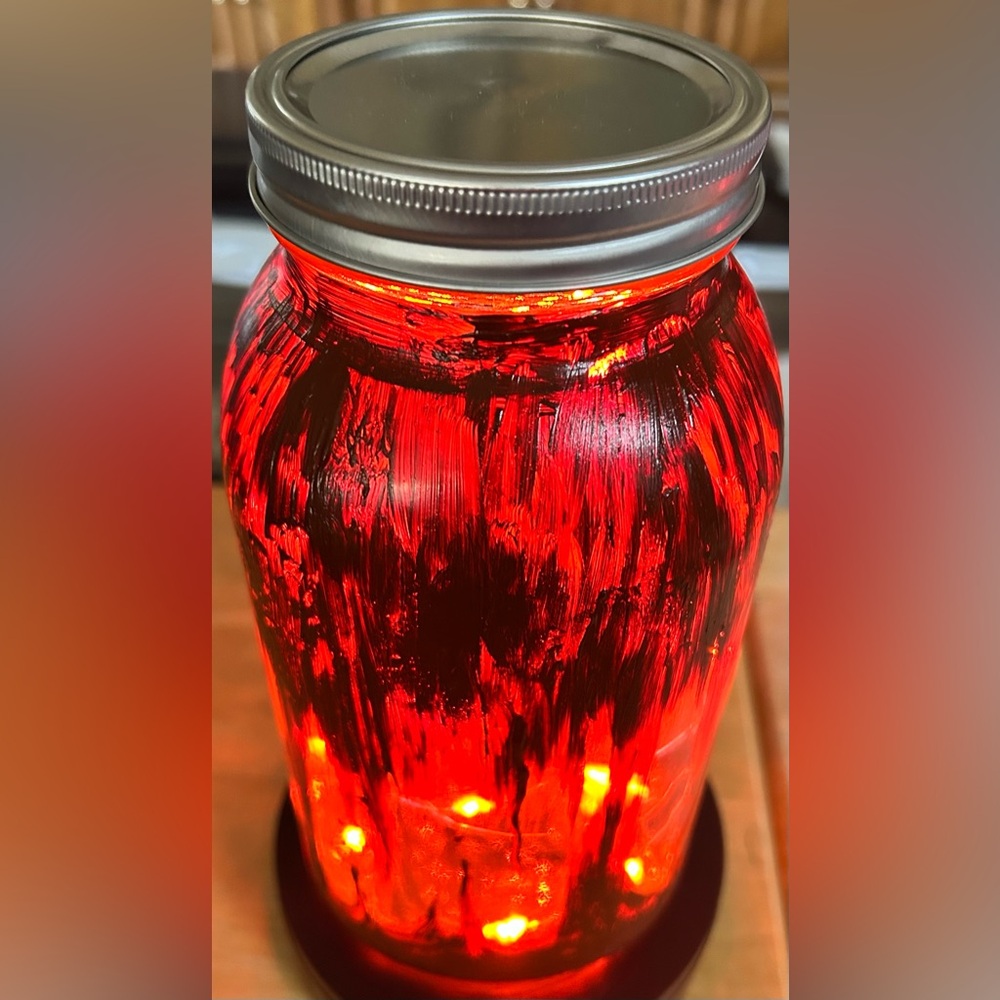 MOVIE FANDOM/THEMED 64oz JAR/ 14’ OF RED FAIRY-LIGHTS/HANDPAINTED/HANDMADE - Picture 4 of 7